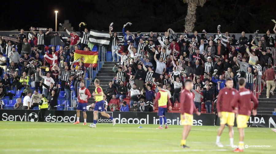 El Eldense frena un desembarco masivo de aficionados del Albacete El Eldense frena un desembarco masivo de aficionados del Albacete