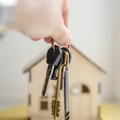 Las razones por las que el precio de la vivienda no baja en España Las razones por las que el precio de la vivienda no baja en España