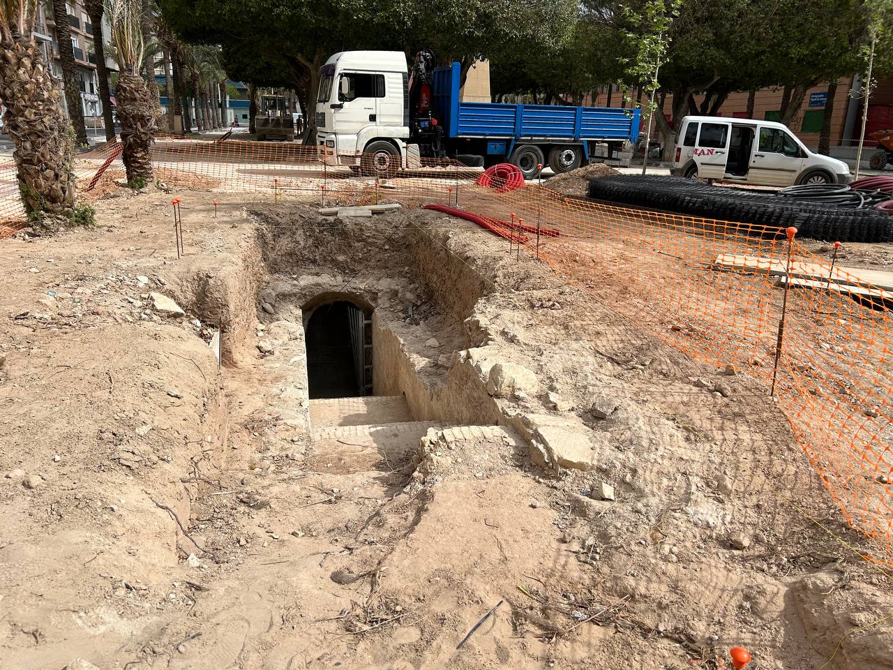 El remodelado Paseo de Germanías de Elche estará listo en la segunda quincena de agosto El remodelado Paseo de Germanías de Elche estará listo en la segunda quincena de agosto