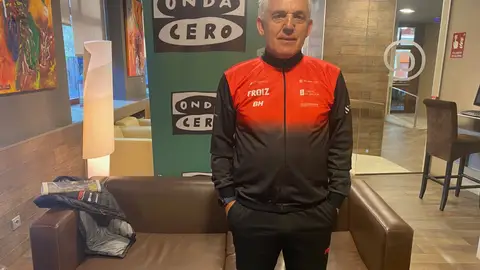 Evaristo Portela, director deportivo del club Froiz ciclismo Encuentros en el Hotel Rías Bajas