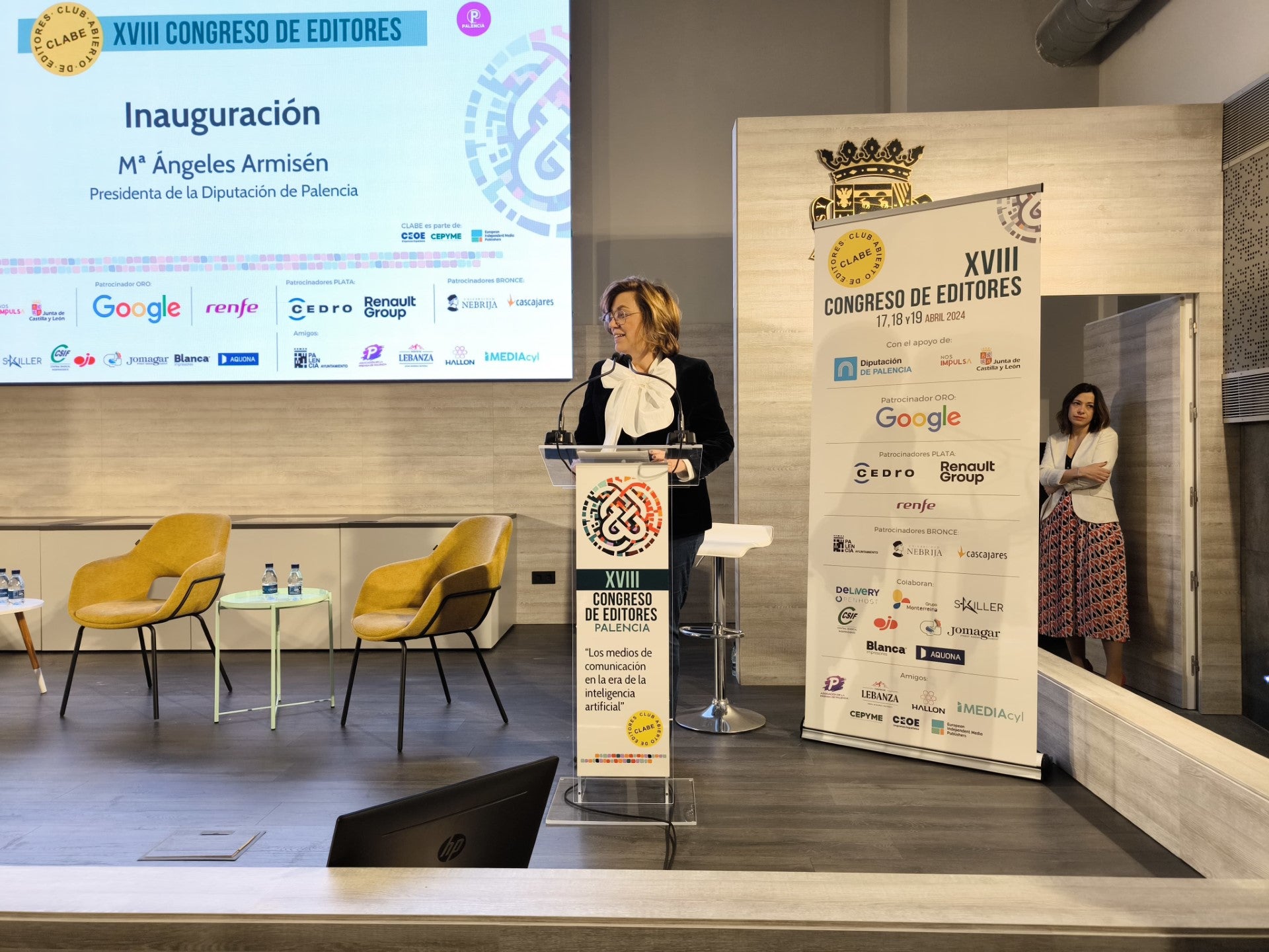 Arsenio Escolar, Ángeles Armisén y Fátima Báñez inauguran el XVIII Congreso de Editores que reflexionará sobre la IA Arsenio Escolar, Ángeles Armisén y Fátima Báñez inauguran el XVIII Congreso de Editores que reflexionará sobre la IA