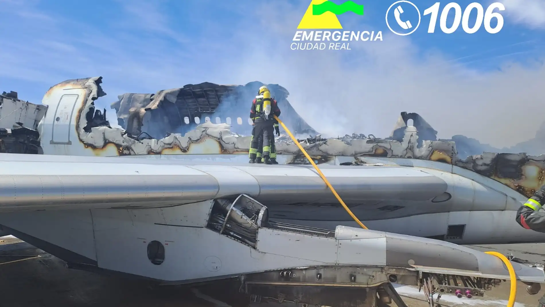 Avión que se ha incendiado en el aeropuerto de Ciudad Real