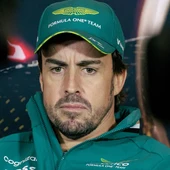 Alonso: "La renovación fue más sencilla de lo que parece" Alonso: "La renovación fue más sencilla de lo que parece"