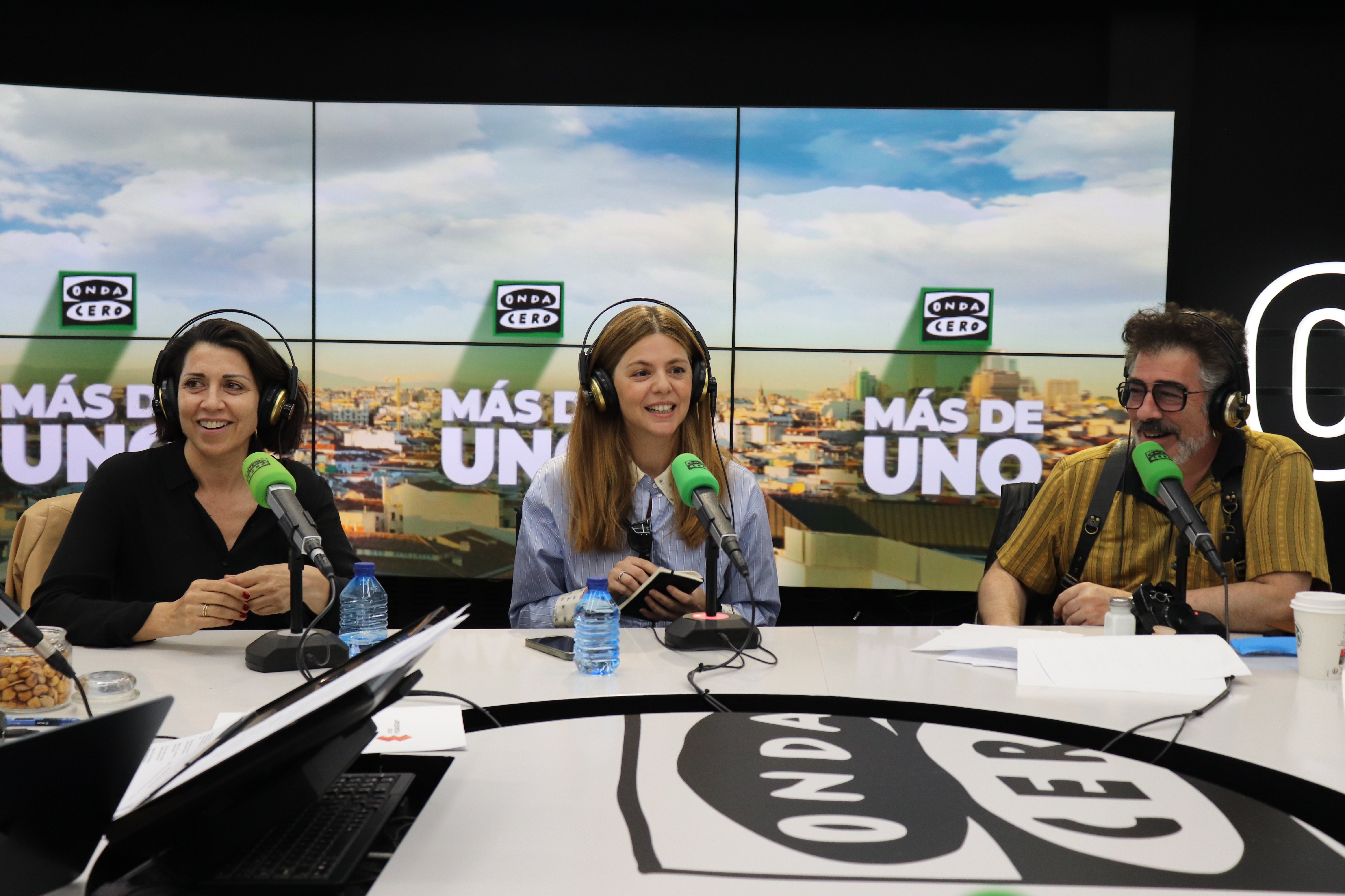 Alicia Borrachero y Manuela Velasco presentan 'Un delicado equilibrio': "Es una obra de humor ácido, negro, cruel e incisivo" Alicia Borrachero y Manuela Velasco presentan 'Un delicado equilibrio': "Es una obra de humor ácido, negro, cruel e incisivo"