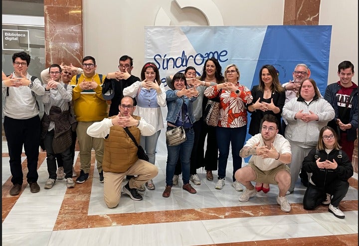 Tejiendo redes por la Inclusión Laboral Tejiendo redes por la Inclusión Laboral