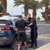 Imágenes de los daños y la detención del pirómano de Arrecife, Lanzarote