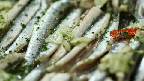 La receta de Robin Food para cocinar unas anchoas medio fritas La receta de Robin Food para cocinar unas anchoas medio fritas