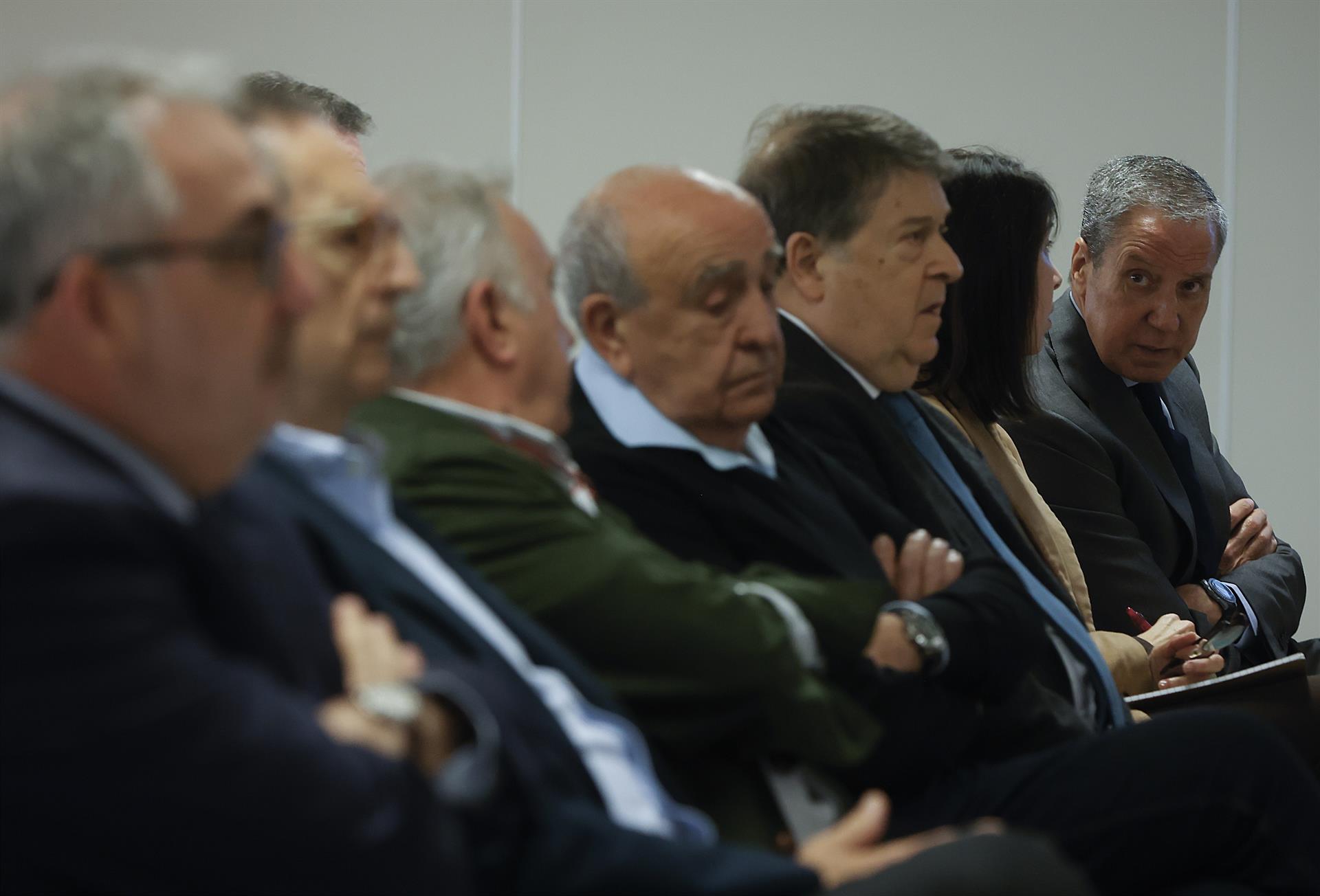 La UCO apunta a blanqueo y amaños en los papeles intervenidos al 'yonki del dinero' que originaron el caso Erial La UCO apunta a blanqueo y amaños en los papeles intervenidos al 'yonki del dinero' que originaron el caso Erial