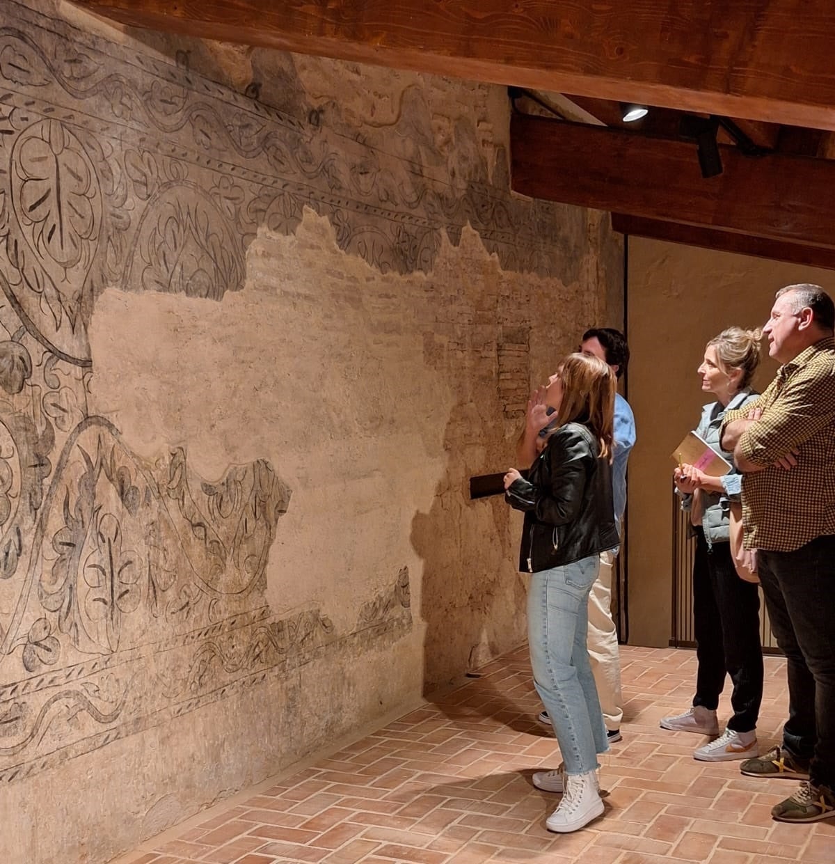 Descubren pinturas góticas de gran valor durante las obras de restauración del Palau-Castell de Betxí Descubren pinturas góticas de gran valor durante las obras de restauración del Palau-Castell de Betxí