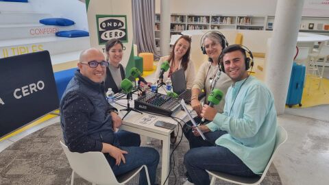 Celebraci&oacute;n D&iacute;a del Libro en biblioteca Fernando Alcal&aacute; Mar&iacute;n