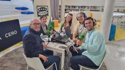 Celebración Día del Libro en biblioteca Fernando Alcalá Marín Celebración Día del Libro en biblioteca Fernando Alcalá Marín