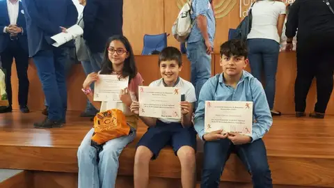 Olimpiada matemática 'Thales' Olimpiada matemática 'Thales'