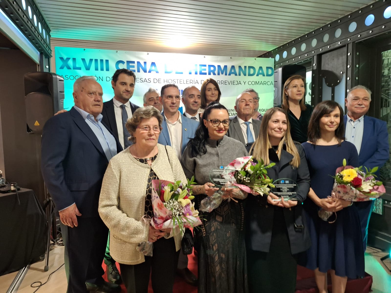 La hostelería de Torrevieja y comarca entrega sus galardones en la cena anual de hermandad La hostelería de Torrevieja y comarca entrega sus galardones en la cena anual de hermandad