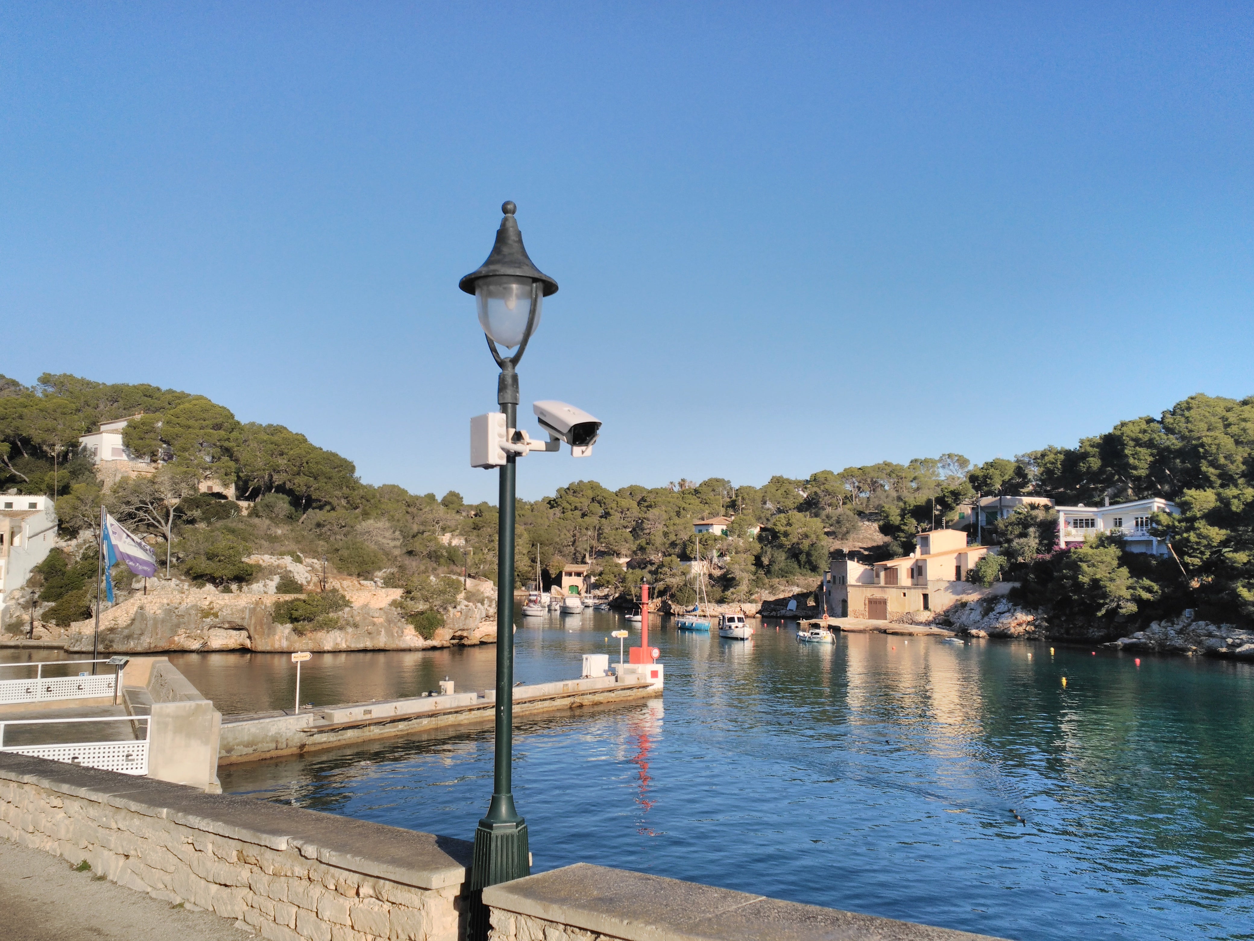 Andratx sigue los pasos de Santanyí y podría instalar cámaras de vigilancia en todo el municipio Andratx sigue los pasos de Santanyí y podría instalar cámaras de vigilancia en todo el municipio