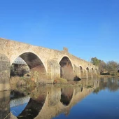 Puente de Cantillana (Badajoz) Puente de Cantillana (Badajoz)