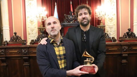 Recepci&oacute;n Gonzalo J&aacute;come a Minimalia