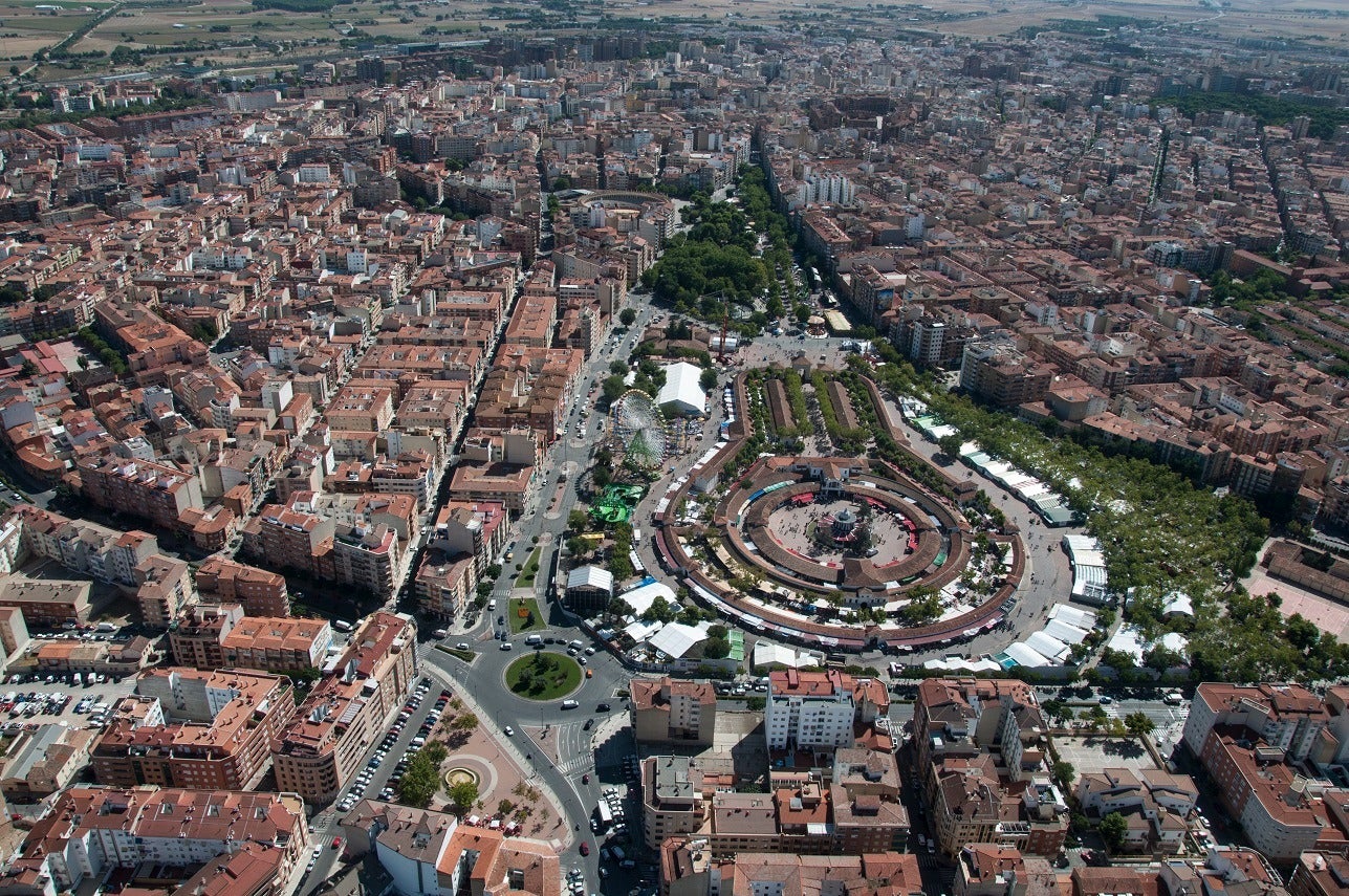 Abierto el plazo de solicitudes para adjudicar los espacios en los Ejidos, la Carpa Rock y el Recinto Ferial en 2024 Abierto el plazo de solicitudes para adjudicar los espacios en los Ejidos, la Carpa Rock y el Recinto Ferial en 2024