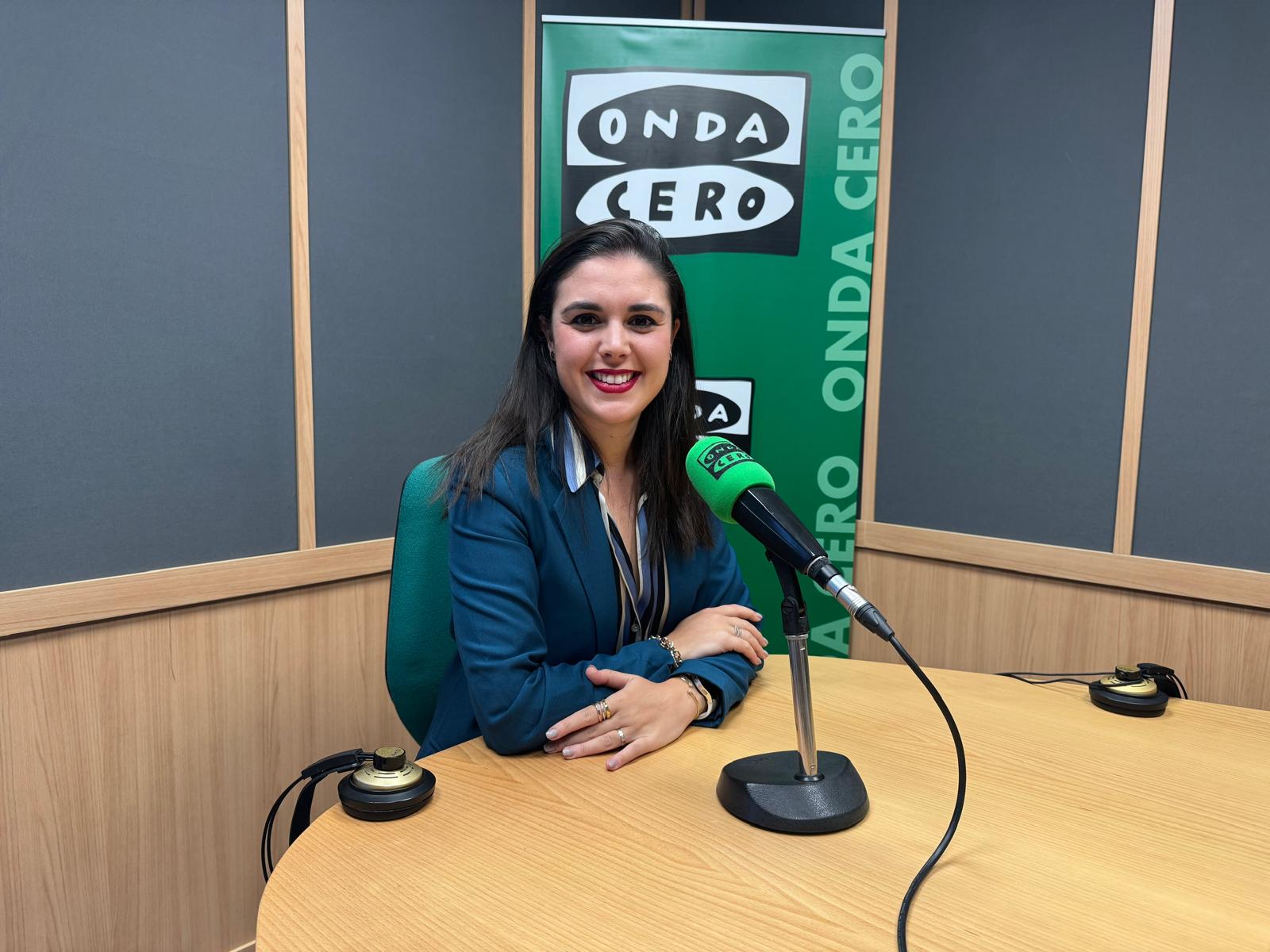 Barcala asigna la concejalía de Hacienda a Nayma Beldjilali y Deportes a Manuel Villar Barcala asigna la concejalía de Hacienda a Nayma Beldjilali y Deportes a Manuel Villar