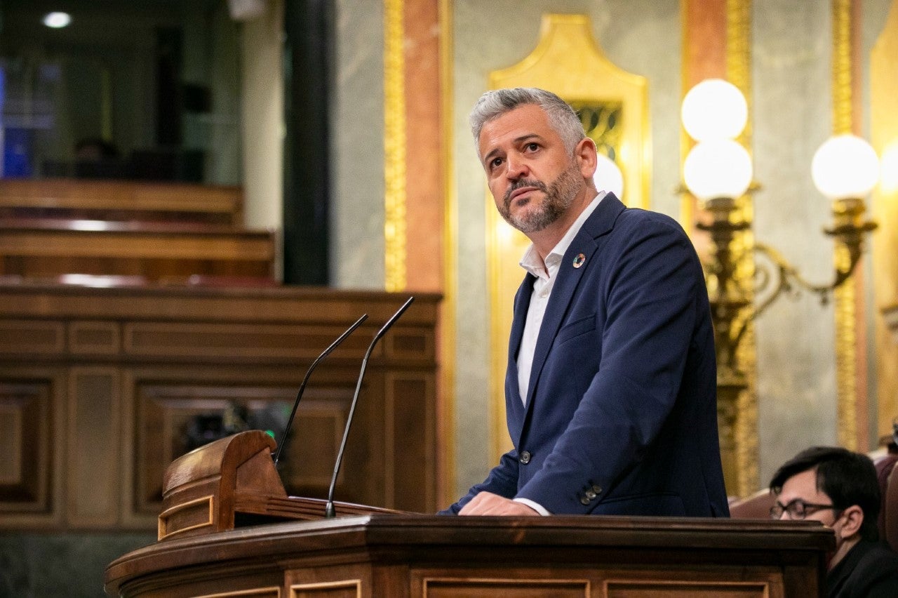 Dimite más del 50% de la Ejecutiva del PSPV de Castelló por desavenencias con el secretario general, Germán Renau Dimite más del 50% de la Ejecutiva del PSPV de Castelló por desavenencias con el secretario general, Germán Renau