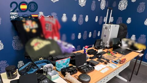 Los objetos intervenidos y recuperados por la Policía Nacional de Alicante 