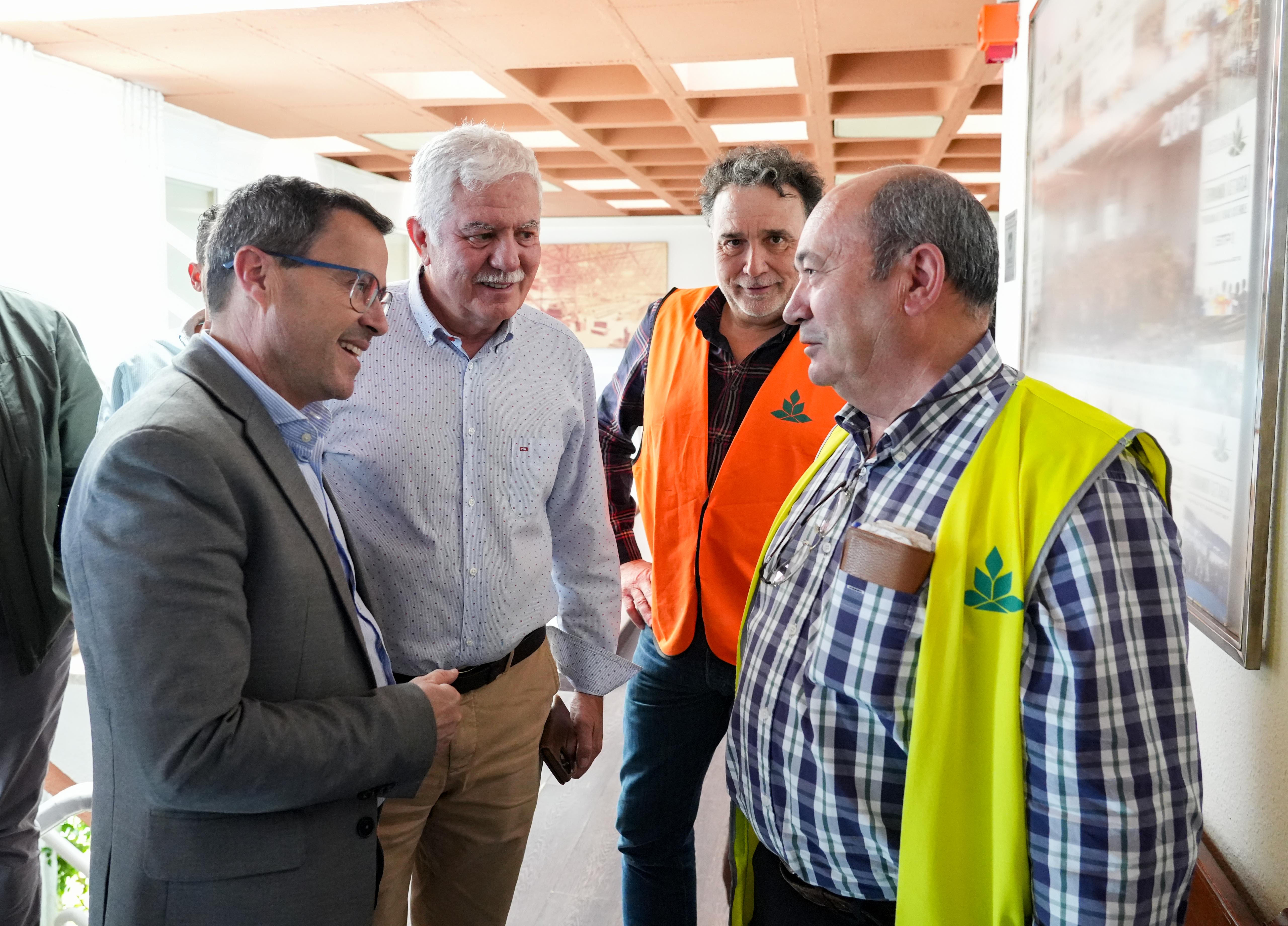 Miguel Ángel Gallardo rechaza el etiquetado genérico que perjudica a la "calidad" del tabaco que se produce en Extremadura Miguel Ángel Gallardo rechaza el etiquetado genérico que perjudica a la "calidad" del tabaco que se produce en Extremadura