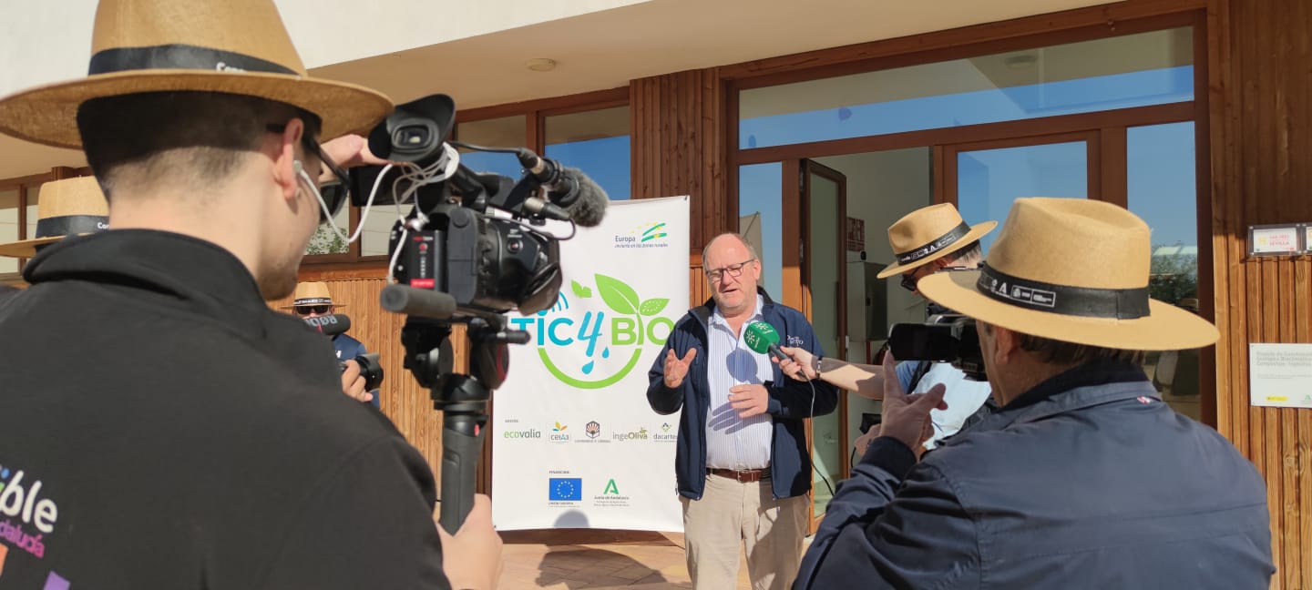 El proyecto TIC4BIO presenta sus objetivos a los medios de comunicación El proyecto TIC4BIO presenta sus objetivos a los medios de comunicación