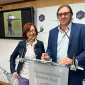 Pedro Lozano durante la presentación de la agenda cultural de mayo Pedro Lozano durante la presentación de la agenda cultural de mayo