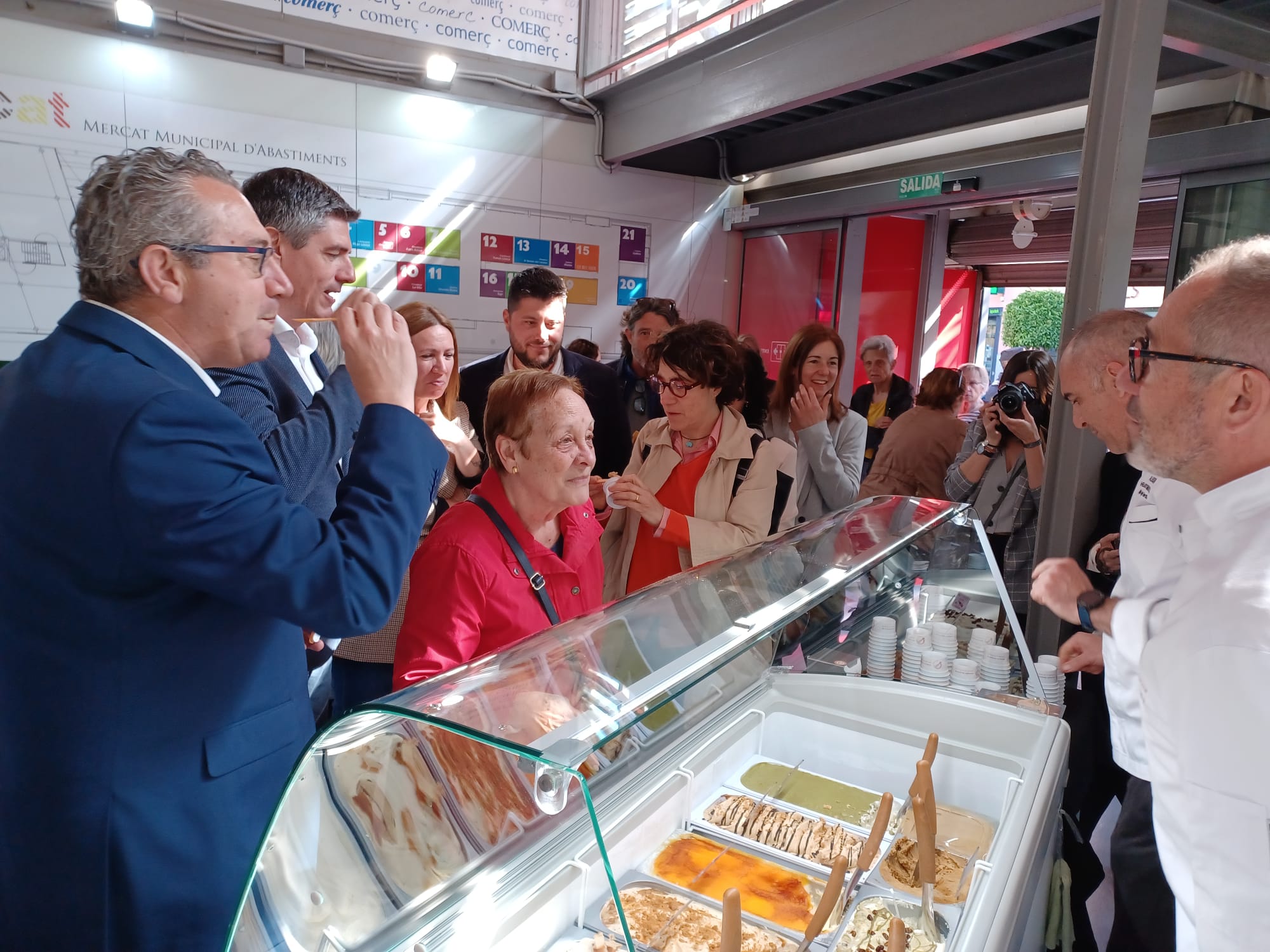 El mercado de Villajoyosa acoge la II Jornada de Heladería Artesana de la provincia de Alicante El mercado de Villajoyosa acoge la II Jornada de Heladería Artesana de la provincia de Alicante