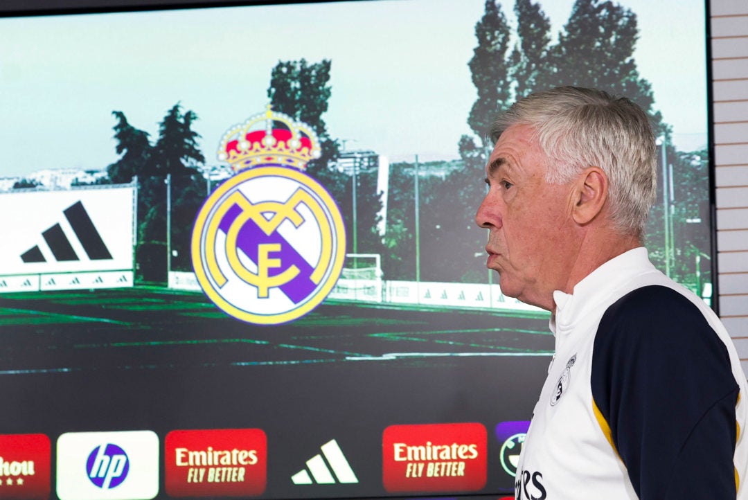Ancelotti defiende la decisión de Xavi de continuar Ancelotti defiende la decisión de Xavi de continuar
