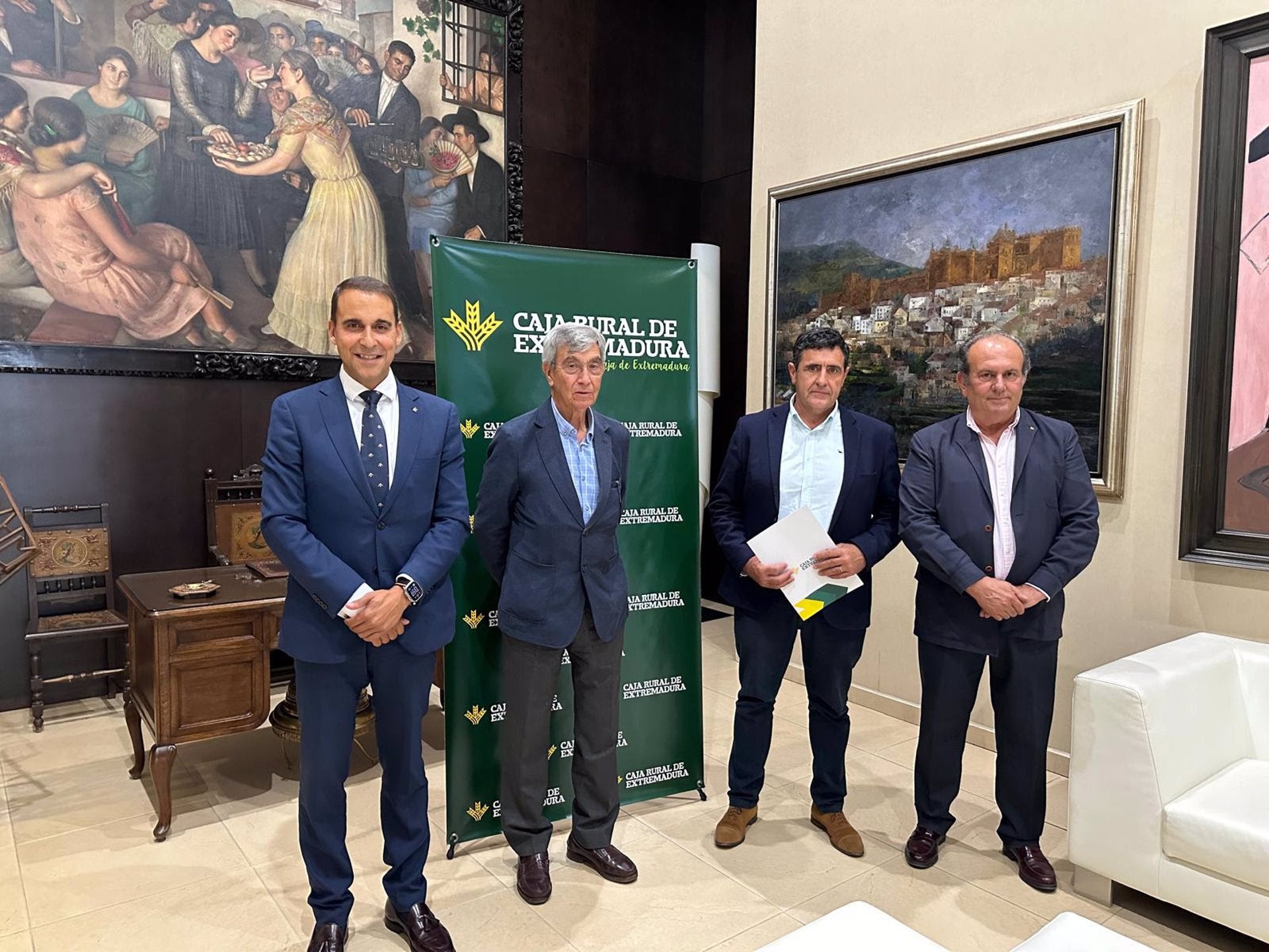Caja Rural de Extremadura y EA Group refuerzan la I+D+i con un equipo ultramoderno para la fibra del ovino Caja Rural de Extremadura y EA Group refuerzan la I+D+i con un equipo ultramoderno para la fibra del ovino
