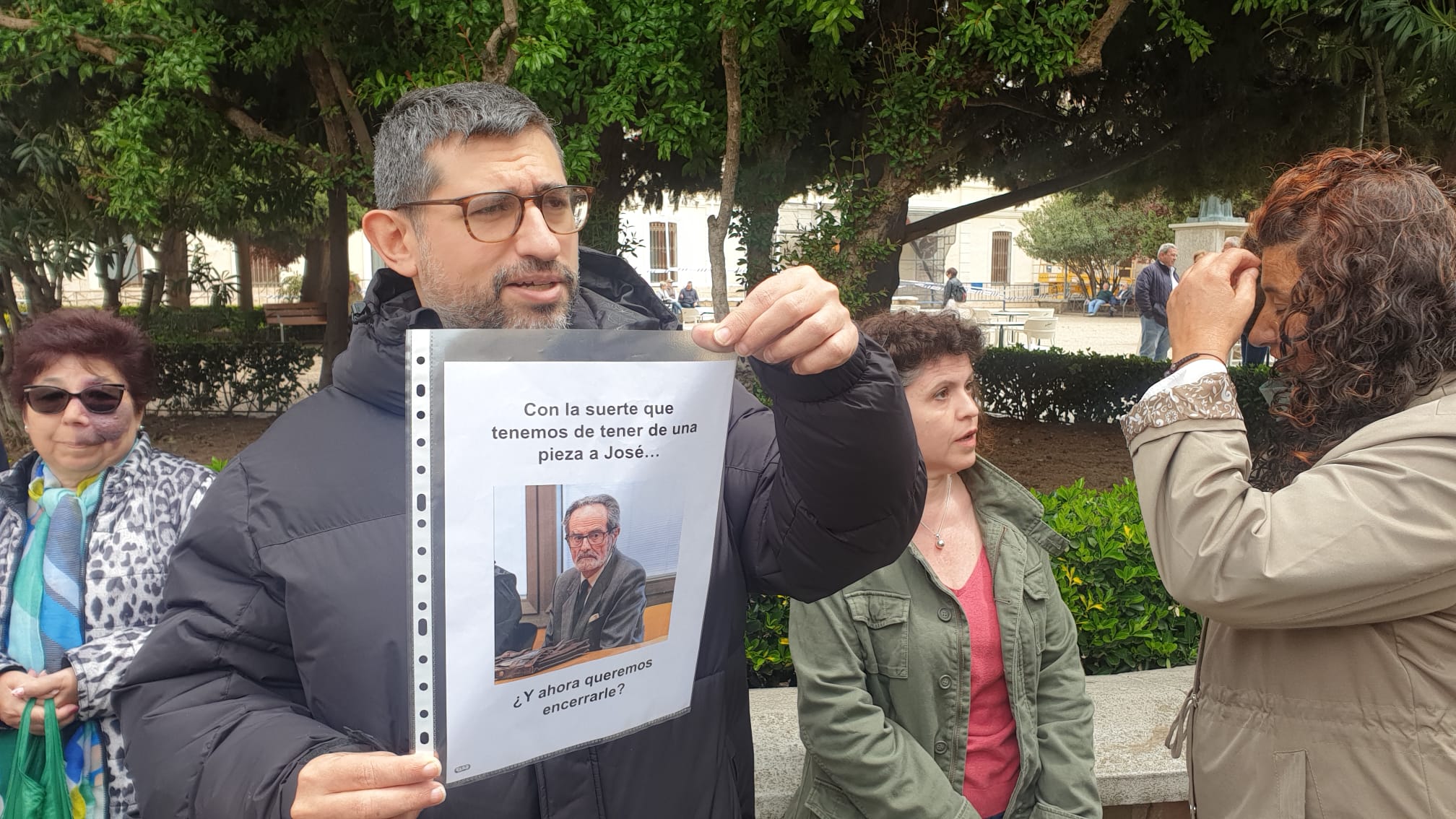 Unas 200 personas piden en Ciudad Real la amnistía para José Lomas Unas 200 personas piden en Ciudad Real la amnistía para José Lomas