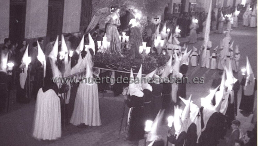 La hermandad, en una imagen de archivo de 1954