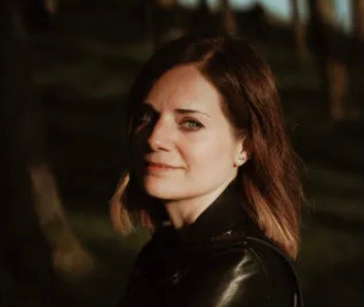 Noelia Lorenzo Pino, la voz femenina del "euskalnoir" presenta su última novela, "Purasangre" Noelia Lorenzo Pino, la voz femenina del "euskalnoir" presenta su última novela, "Purasangre"