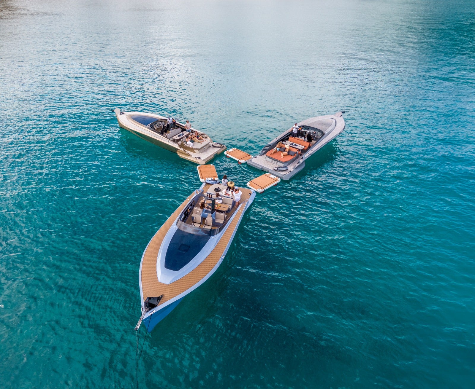 S.E. Yachting: Navegando hacia la excelencia en la isla de Ibiza S.E. Yachting: Navegando hacia la excelencia en la isla de Ibiza