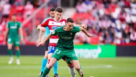 Quinta derrota en seis partidos: Osasuna se desmorona en Granada Raúl García de Haro y Gumbau