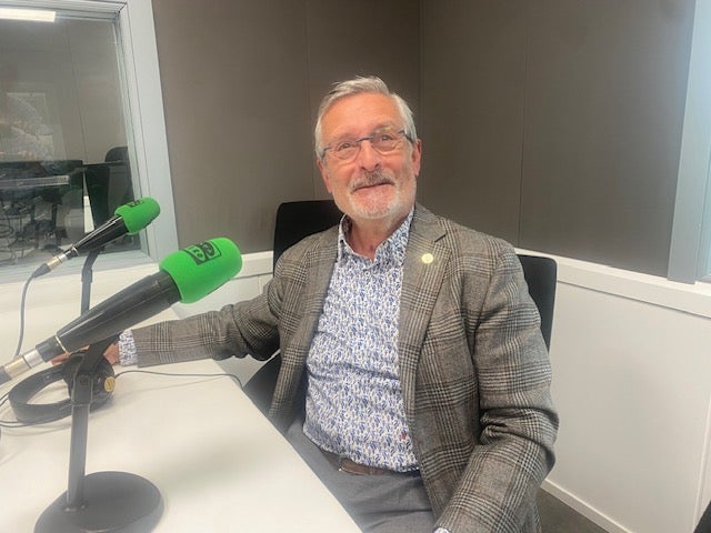 Dr. López del Val: "Hay que escuchar muy bien al paciente" Dr. López del Val: "Hay que escuchar muy bien al paciente"