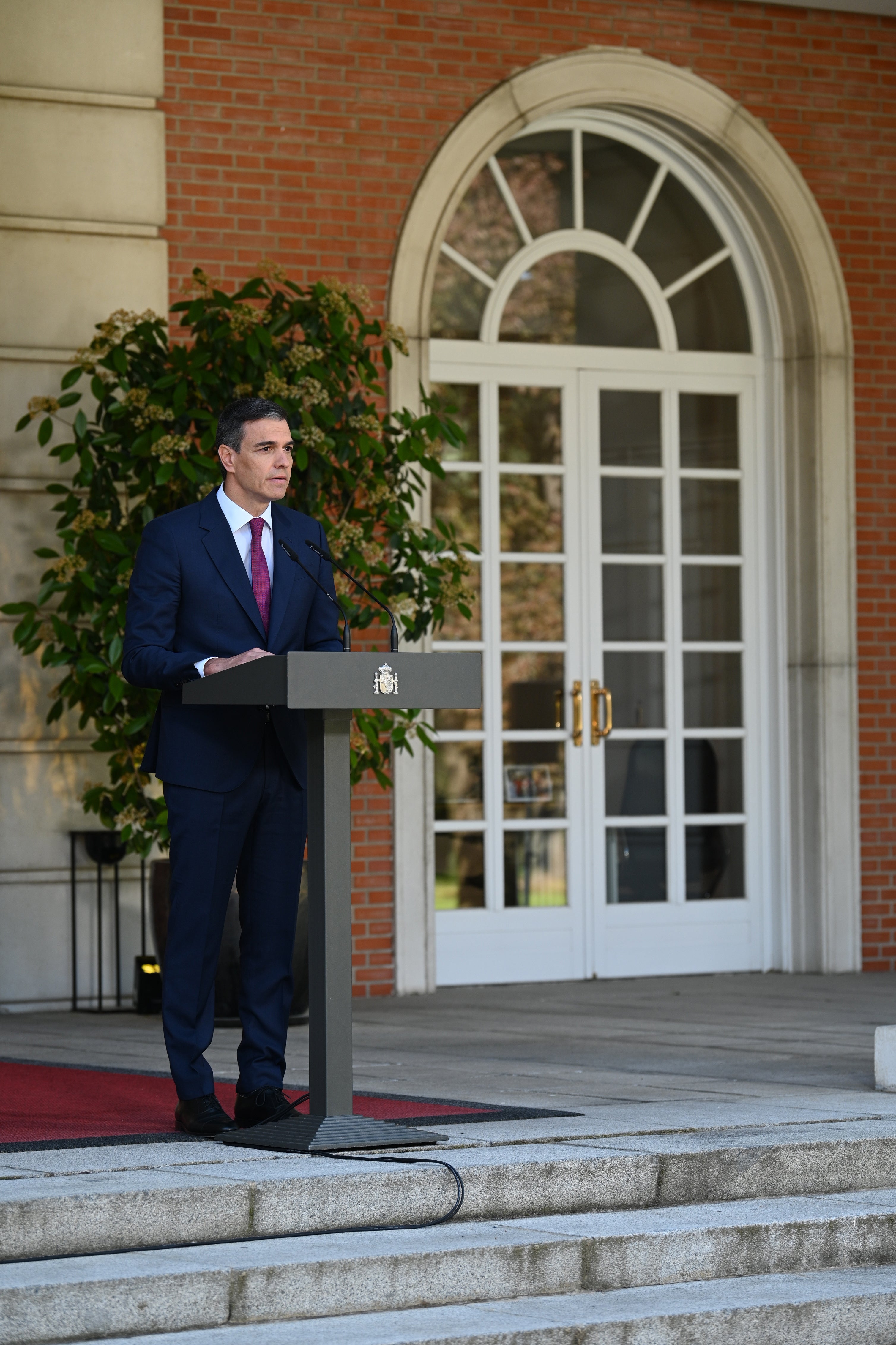 Tertulia: ¿Ha fallado la estrategia de Sánchez sobre la movilización social para quedarse? Tertulia: ¿Ha fallado la estrategia de Sánchez sobre la movilización social para quedarse?