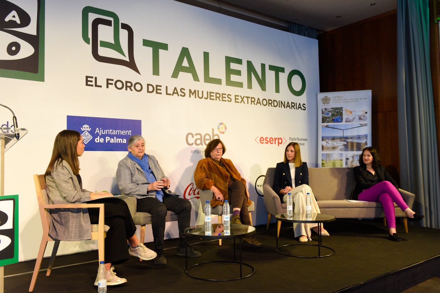 Mujeres pioneras ponen el foco en el "esfuerzo" para conseguir sus objetivos profesionales Mujeres pioneras ponen el foco en el "esfuerzo" para conseguir sus objetivos profesionales