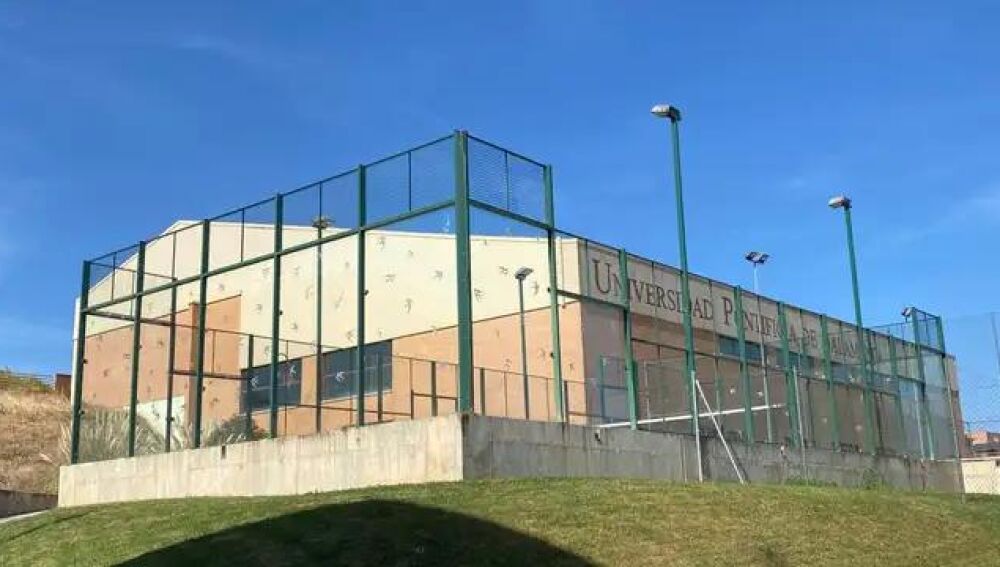 Polideportivo del Colegio Mayor Hispanoamericano Nuestra Señora de Guadalupe