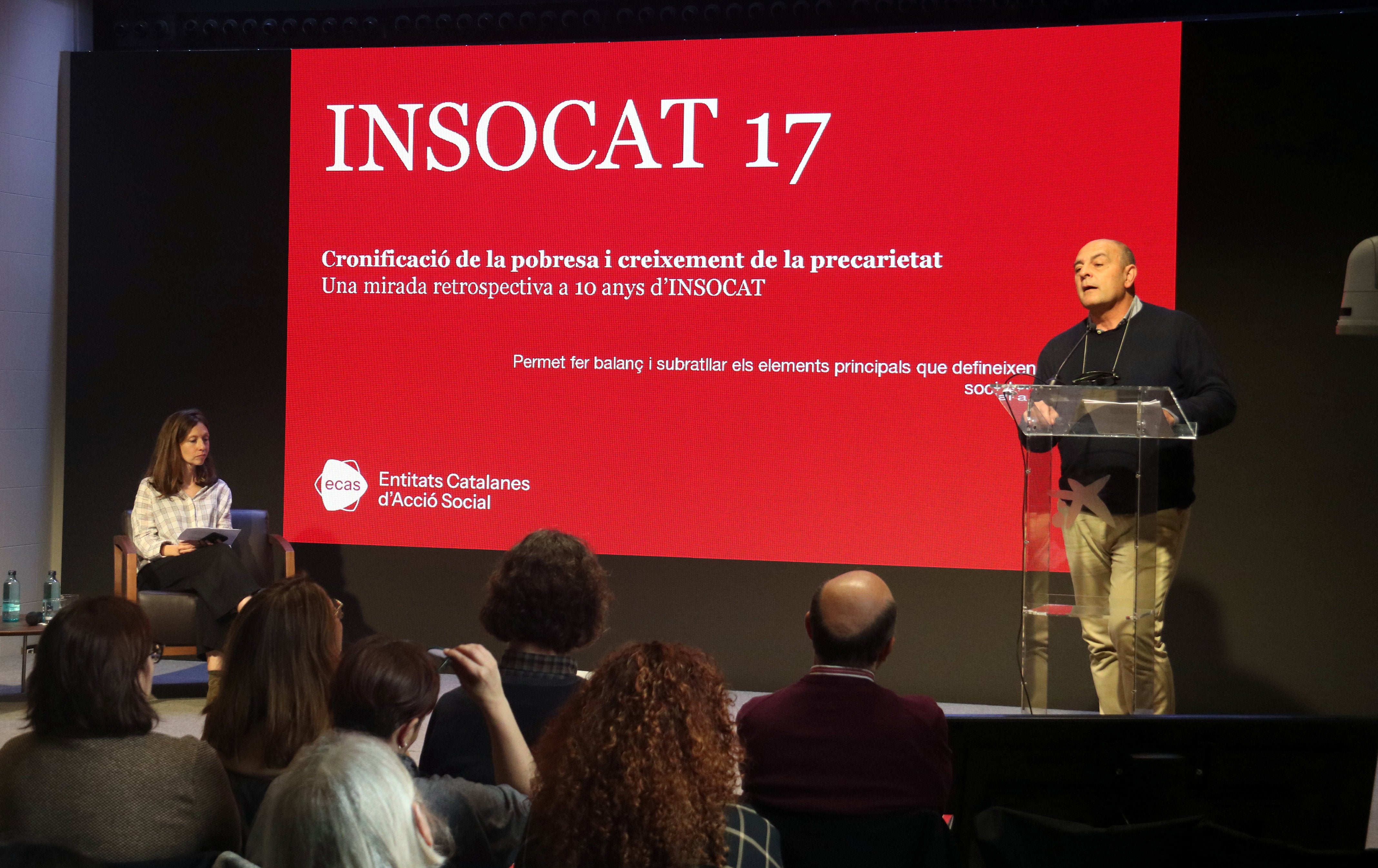 Un de cada quatre catalans es troba en risc de pobresa i d'exclusió Un de cada quatre catalans es troba en risc de pobresa i d'exclusió