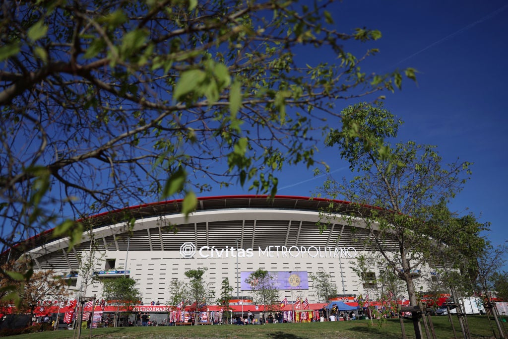 El Comité de Competición decreta el cierre parcial del Metropolitano por los insultos a Nico Williams El Comité de Competición decreta el cierre parcial del Metropolitano por los insultos a Nico Williams