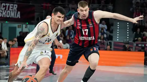 El Real Madrid elimina a Baskonia por la vía rápida y se mete en la Final Four El Real Madrid elimina a Baskonia por la vía rápida y se mete en la Final Four