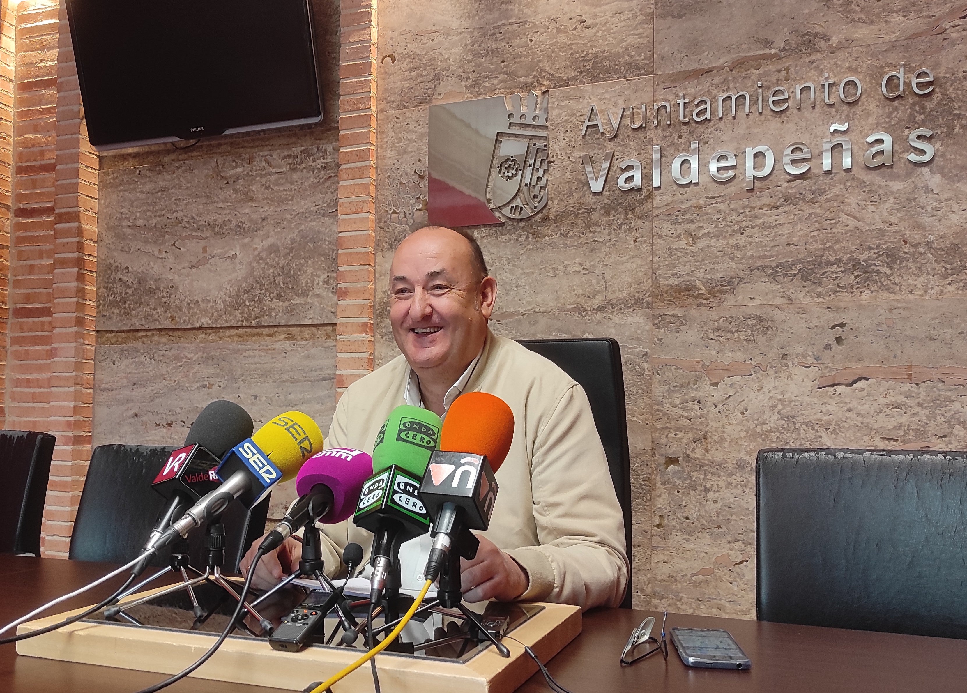 El Ayuntamiento de Valdepeñas presenta alegaciones a las reglas del trasvase Tajo-Segura El Ayuntamiento de Valdepeñas presenta alegaciones a las reglas del trasvase Tajo-Segura