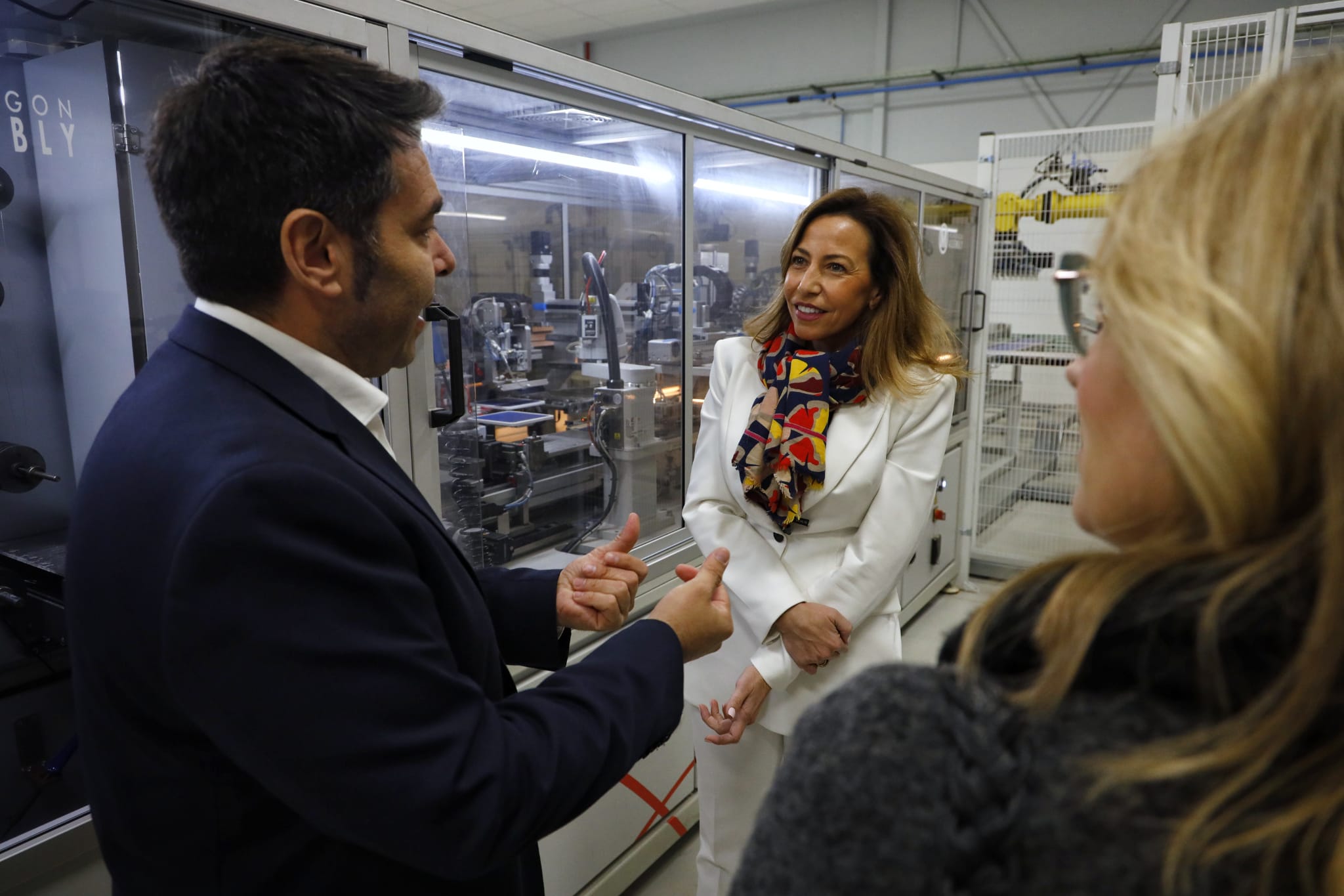 El Ayuntamiento de Zaragoza instalará placas solares en zonas de aparcamiento El Ayuntamiento de Zaragoza instalará placas solares en zonas de aparcamiento