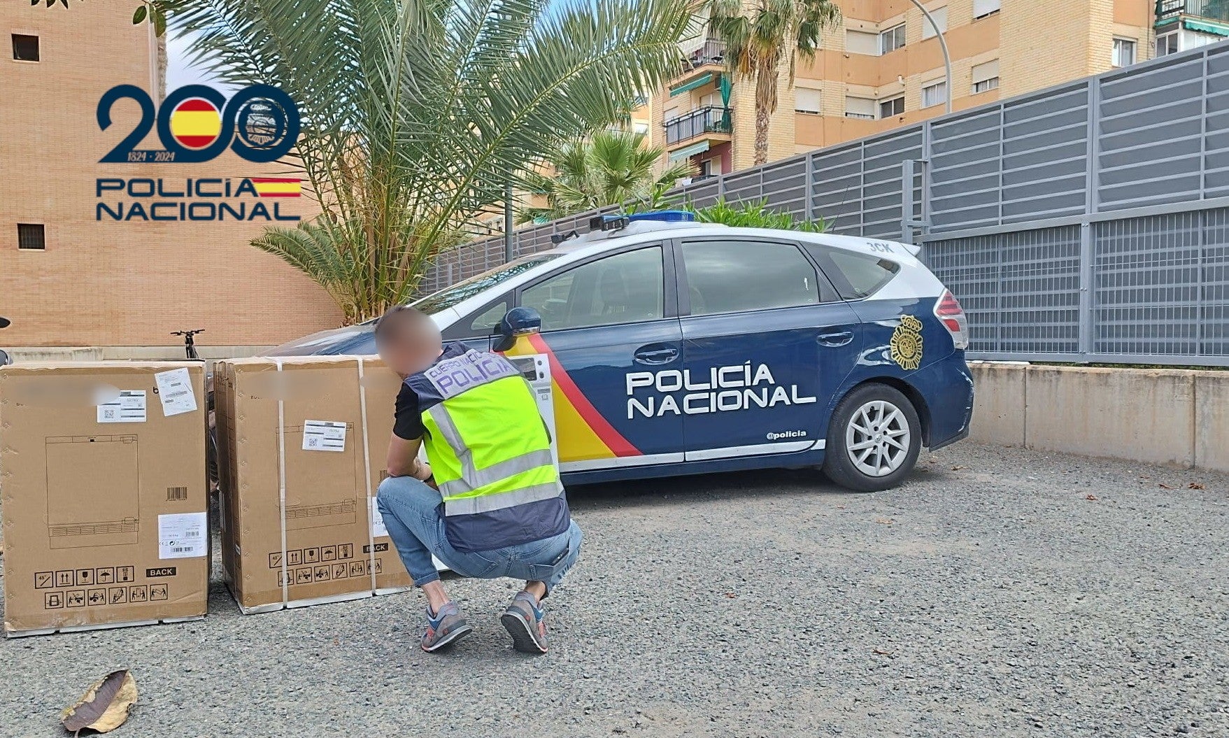 Detenido un trabajador de una promoción de viviendas en Alicante por facilitar el robo de los electrodomésticos Detenido un trabajador de una promoción de viviendas en Alicante por facilitar el robo de los electrodomésticos