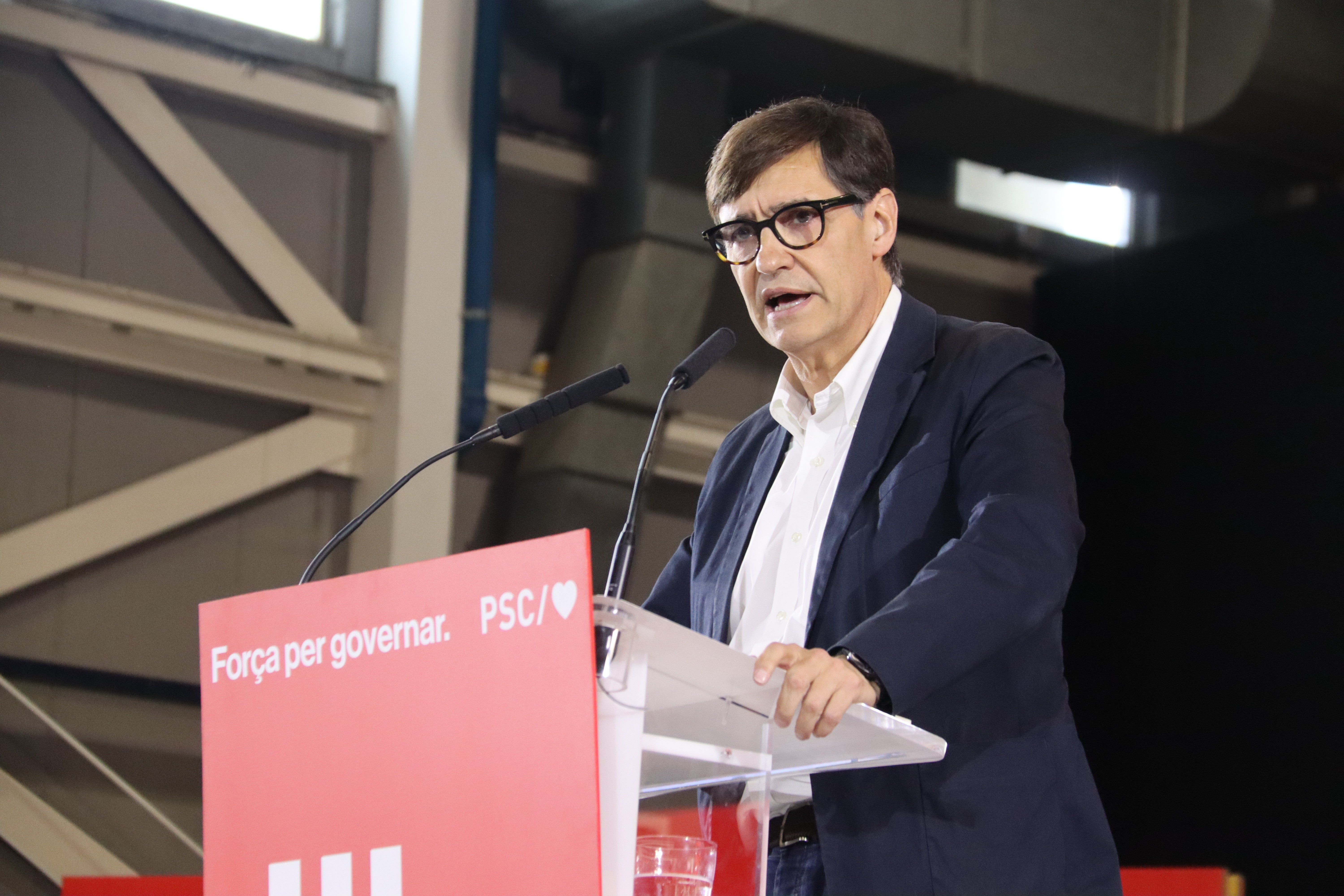 Illa encabeza todos los sondeos a menos de una semana de las elecciones catalanas Illa encabeza todos los sondeos a menos de una semana de las elecciones catalanas