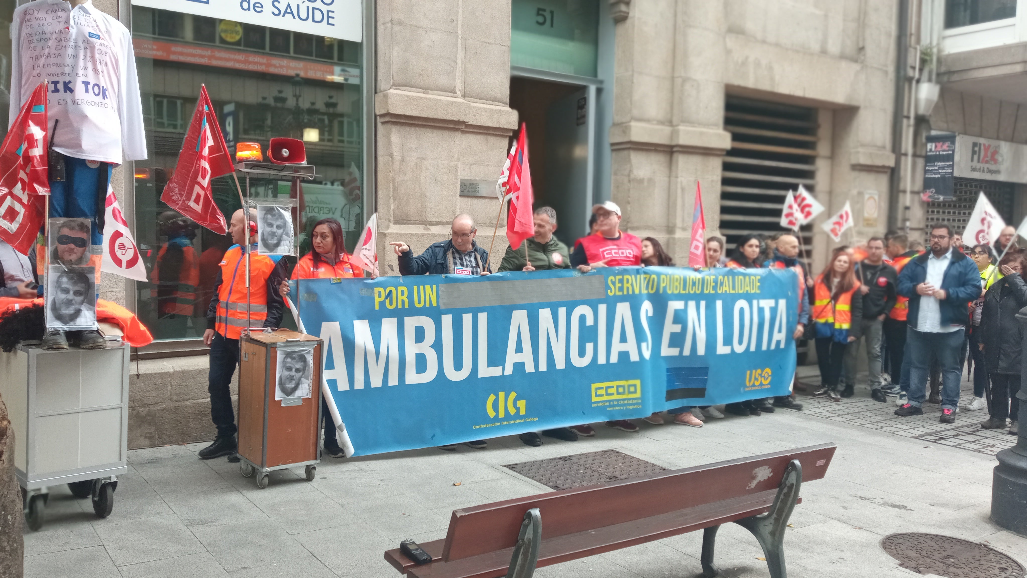 Los trabajadores de Ambulancias del Atlántico piden que la Xunta asuma la gestión del servicio Los trabajadores de Ambulancias del Atlántico piden que la Xunta asuma la gestión del servicio