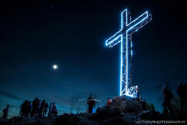 La Cruz de la Muela de Orihuela vuelve a iluminarse los días 2 y 3 de mayo La Cruz de la Muela de Orihuela vuelve a iluminarse los días 2 y 3 de mayo