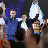 Pedro Sánchez y Salvador Illa en un acto electoral de campaña del PSC Pedro Sánchez y Salvador Illa en un acto electoral de campaña del PSC