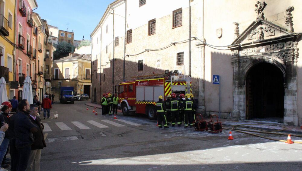 Los bomberos de Cuenca han participado en la extinción de las llamas